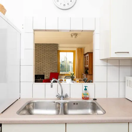 Holiday home Tulip *